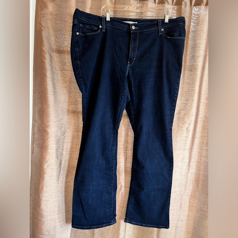 Levi’s Women’s Classic Bootcut Jeans size 22W